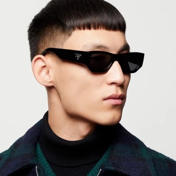 NEW PRADA PRA01S 1AB5S0 CAT EYE PRADA SUNGLASSES SPR A01 BLACK PR A01S - Picture 1 of 13